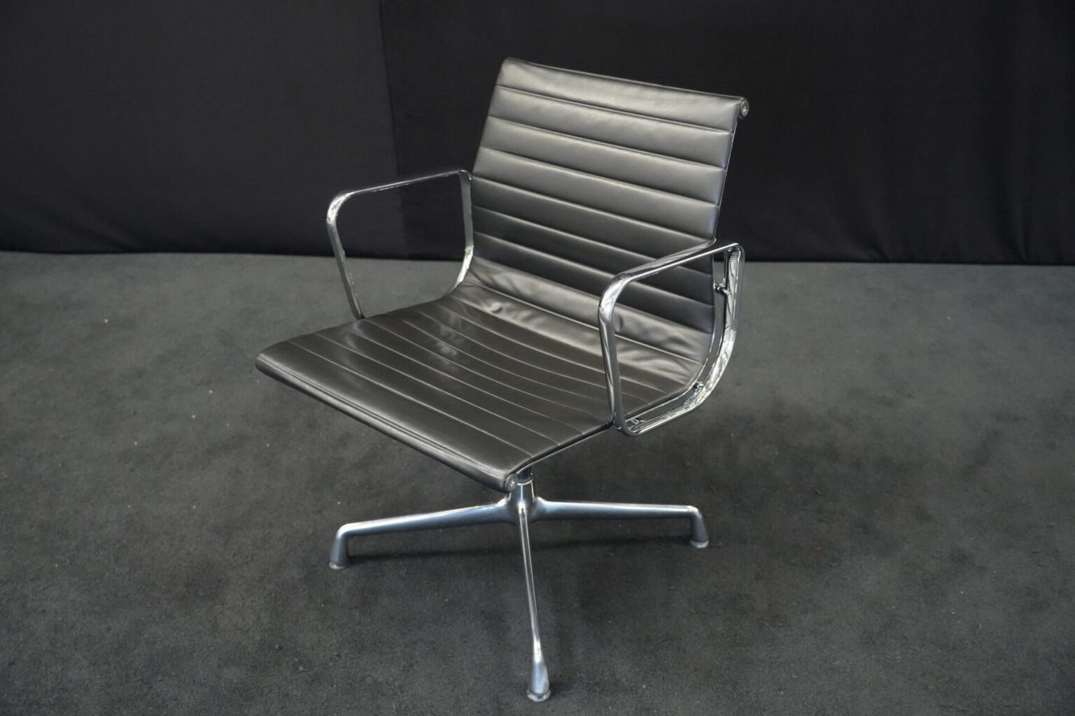 Herman Miller für Vitra  - Leder / schwarz