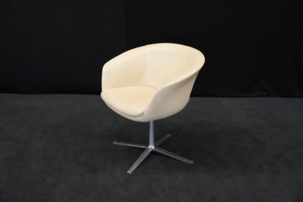 Walter Knoll Bob Armchair / Beige