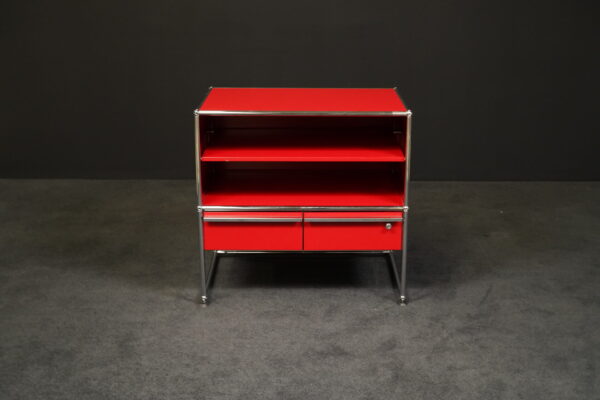 USM Haller Regal Rot