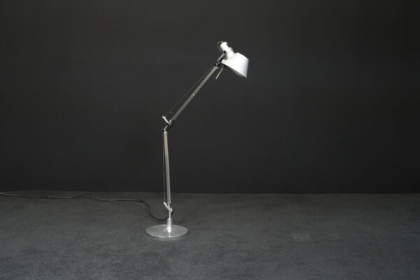 Artemide Tischleuchte Tolomeo Tavolo Aluminium