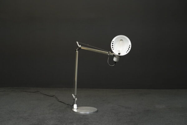 Artemide Tischleuchte Tolomeo Tavolo Aluminium