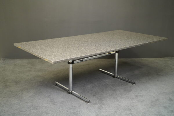 USM Kitos Konferenztisch 220 x 110 cm Granit