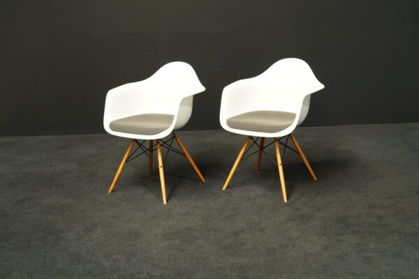 Vitra 2er Set Plastic Armchairs DAW Kunststoff Weiß