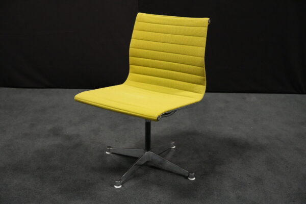 Herman Miller by Vitra EA 101 Aluminium Chair  Hopsak /gelb-lindgrün 71