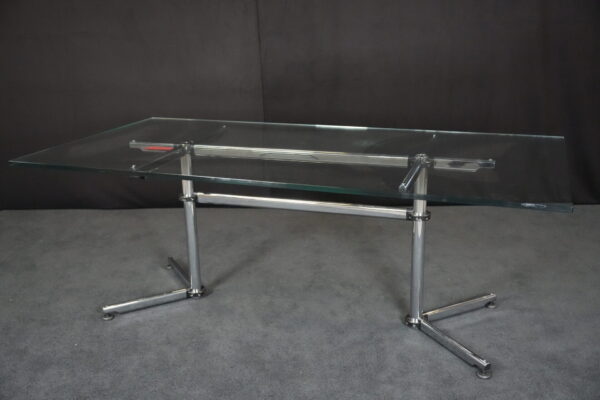 USM Kitos Schreibtisch / Konferenztisch Glas