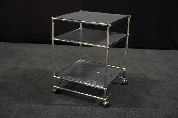 USM Haller Rollwagen mit gelochtem Blech in Anthrazitgrau RAL 7016