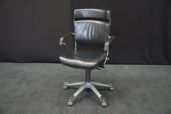 Stoll Giroflex 33 moderner Bürostuhl Leder / Schwarz