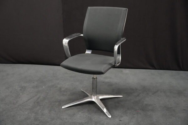 Klöber Konferenzstuhl Stoff / Schwarz