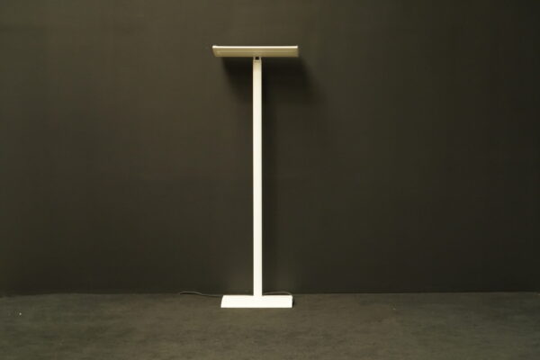 Waldmann Stehleuchte 'TCL' Metall Weiß