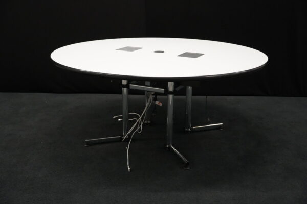 USM Kitos Konferenztisch Kunstharz / weiß