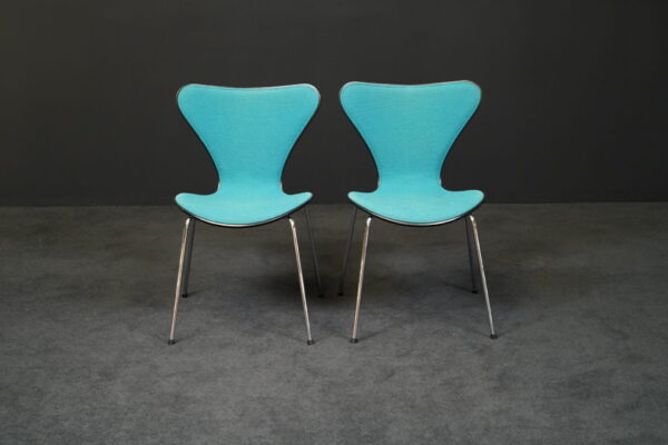 Fritz Hansen 2er Set Besucherstuhl Serie 7 Hopsak Türkis
