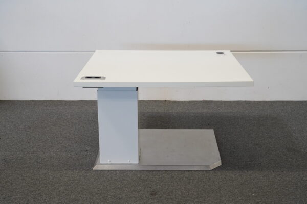 Linak Schreibtisch elektr. höhenverstellbar