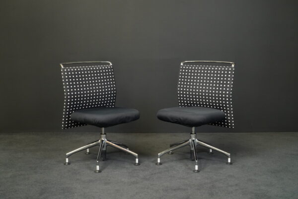 Vitra 2er Set Besucherstuhl AC2 Stoff Schwarz / Weiß