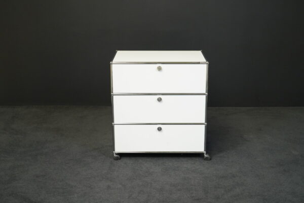 USM Haller Sideboard Lichtgrau RAL 7035