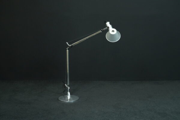 Artemide Tischleuchte Tolomeo Tavolo Aluminium