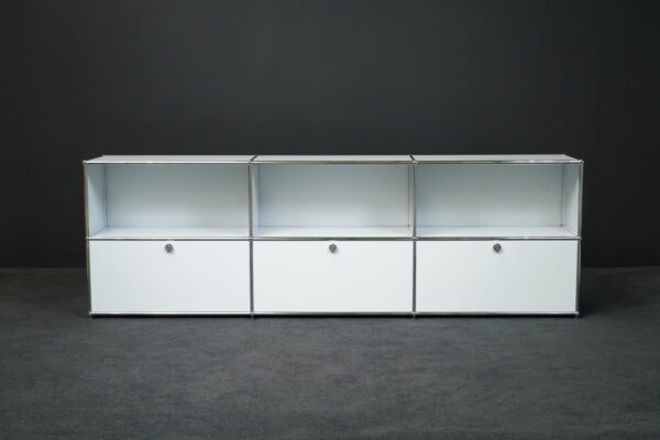 USM Haller Lowboard Lichtgrau RAL 7035