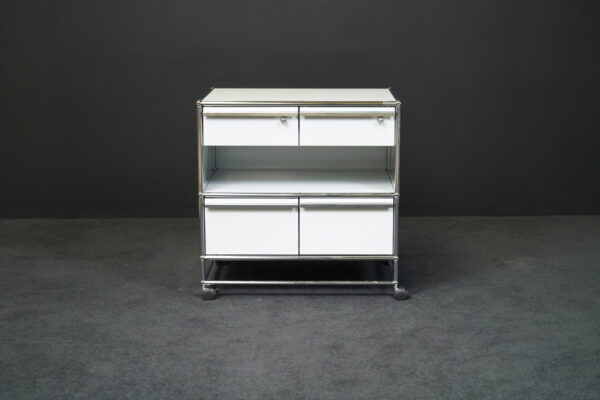 USM Haller Sideboard Lichtgrau RAL 7035