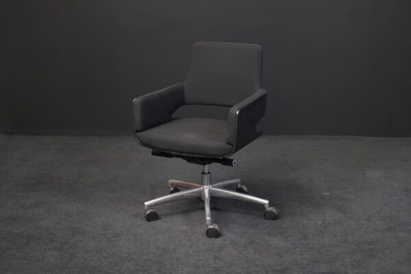 Thonet Bürodrehstuhl S845 DRW Hopsak Schwarz