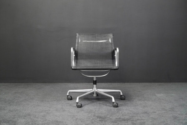 Vitra Bürodrehstuhl EA 217 Netz Grau