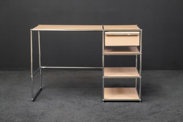 USM Haller Schreibtisch