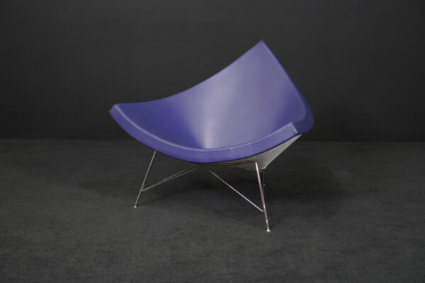 Vitra Coconut Chair Leder Violett