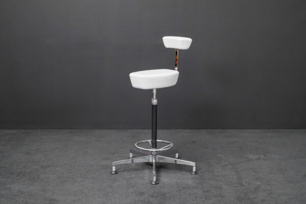 Vitra Nelson baars leer wit