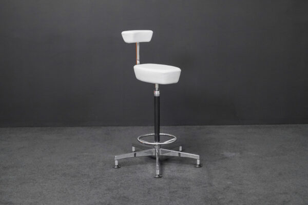 Vitra Nelson baars leer wit