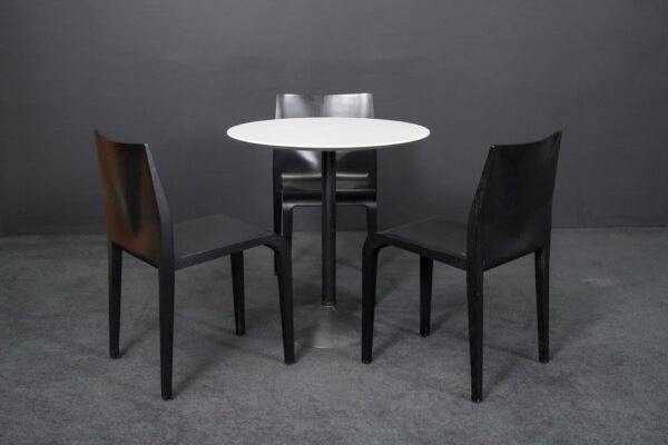 3x Teo Jakob Laleggera Chairs + 1x Teo Jakob Tisch