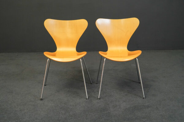 Fritz Hansen 2er Set Serie 7 3107