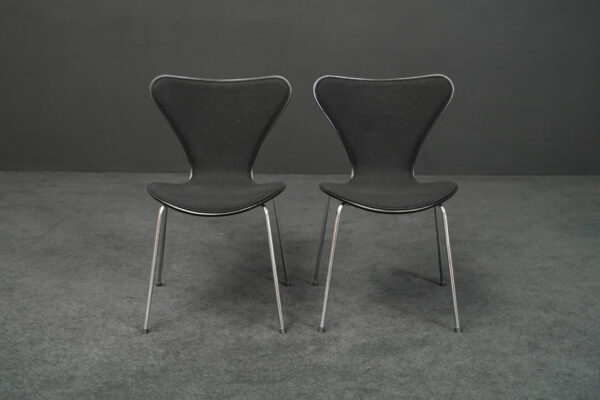 Fritz Hansen 2er Set Serie 7 3107