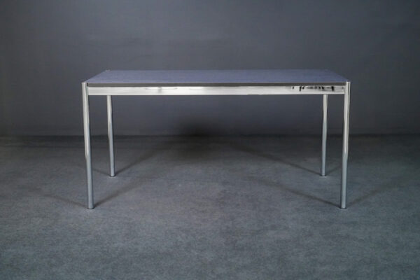 USM Haller Schreibtisch