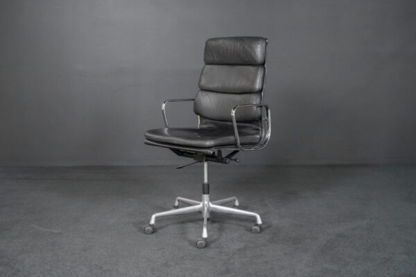 Vitra EA 219