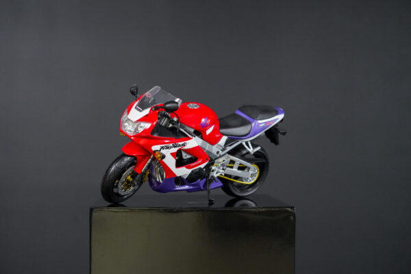 1/6 Scale Honda CBR 900 Fireblade