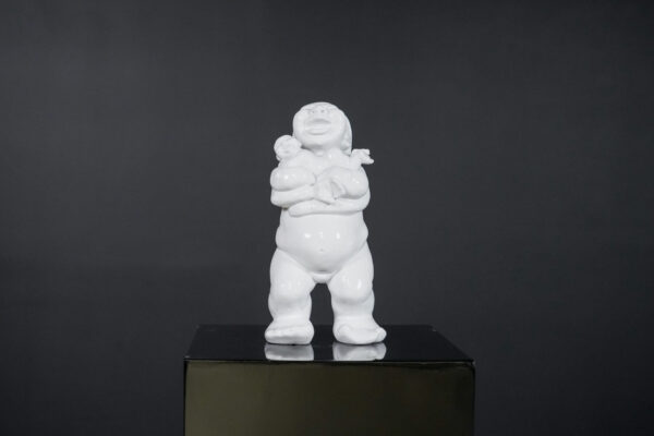 Weiße Porzellanfigur