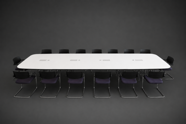 Konferenztisch mit Kabeldurchlässen / Steckdosen (Ohne Stühle!)
