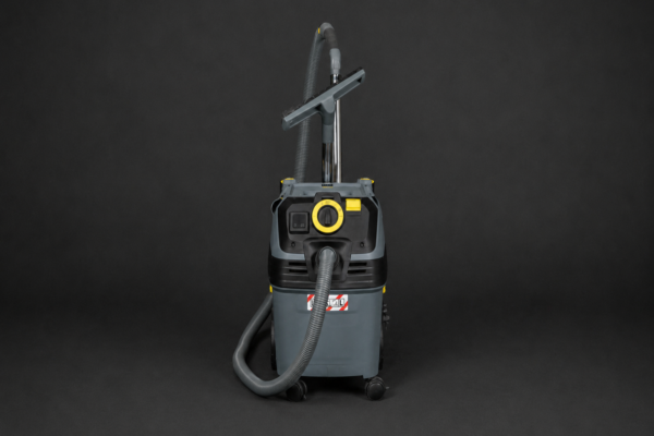 Kärcher Professional Nass- und Trockensauger NT 30/1