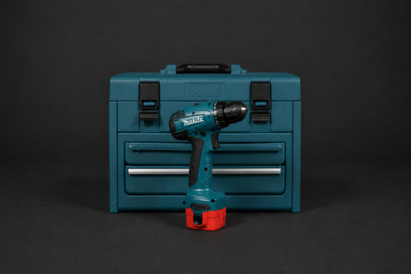 Makita 6271D 2-Gang-Akku-Bohrschrauber