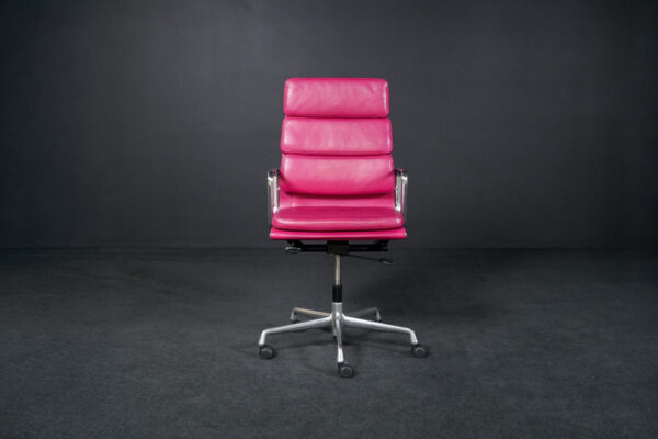 Vitra EA 219