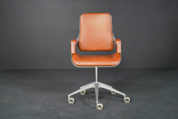 Interstuhl Zilveren 262S