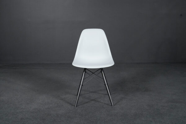 Vitra DSW Plastic Stoel
