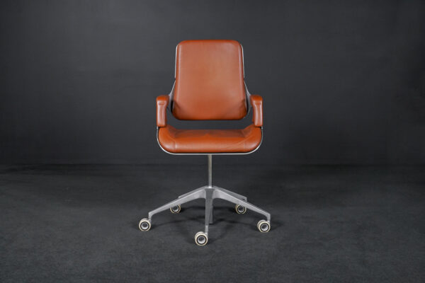 Interstuhl Zilveren 262S