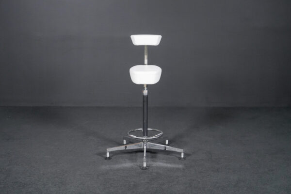 Vitra Nelson baars