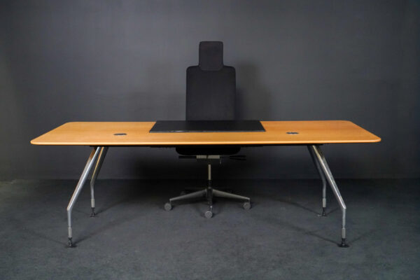 Vitra Ad Hoc Bureau + Headline Bureau Draaistoel