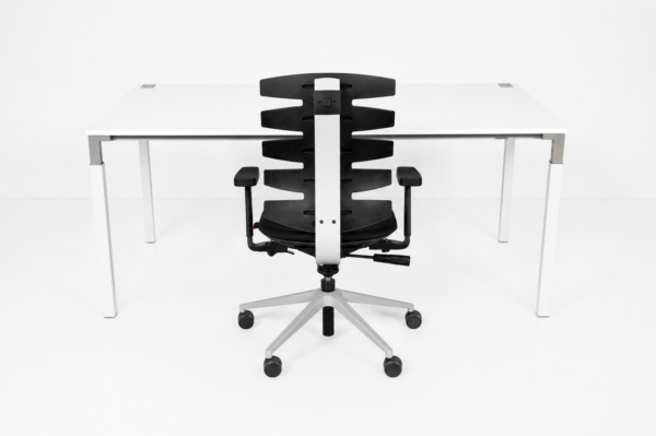 Steelcase höhenv. Schreibtisch + Sitag Wave Bürodrehstuhl