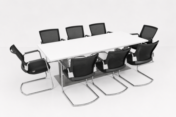 Maro Konferenztisch + 8x Schaffenburg Serie 105