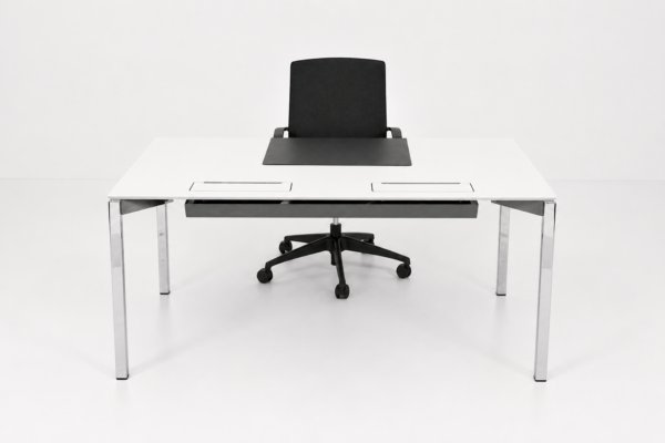 Dobergo Figata Schreibtisch + Mayer Bürodrehstuhl
