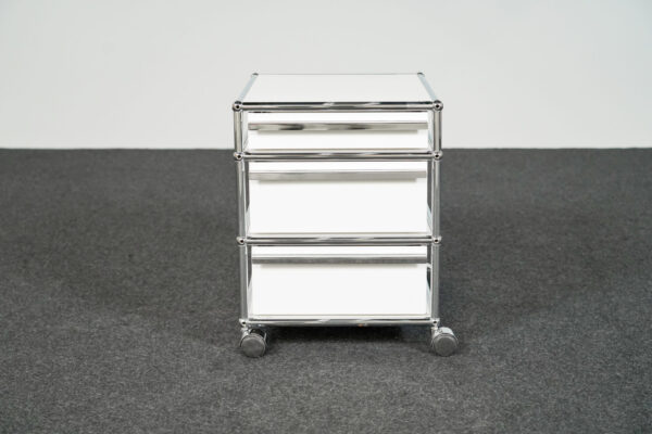 USM Haller Mobile Containers