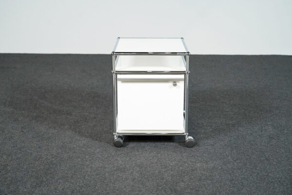 USM Haller Mobile Containers