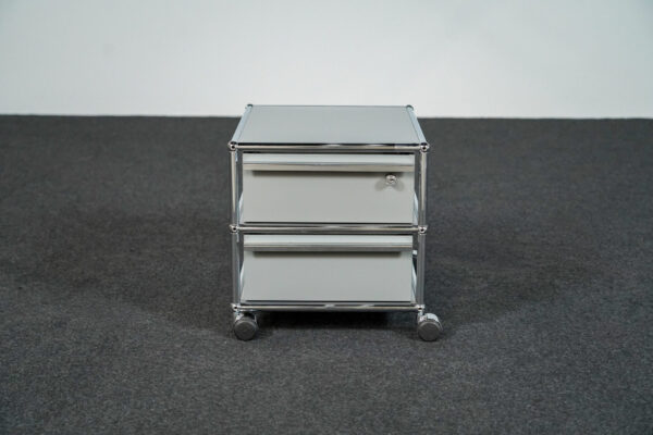 USM Haller Mobile Containers