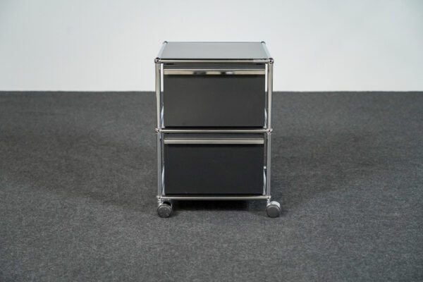 USM Haller Mobile Containers
